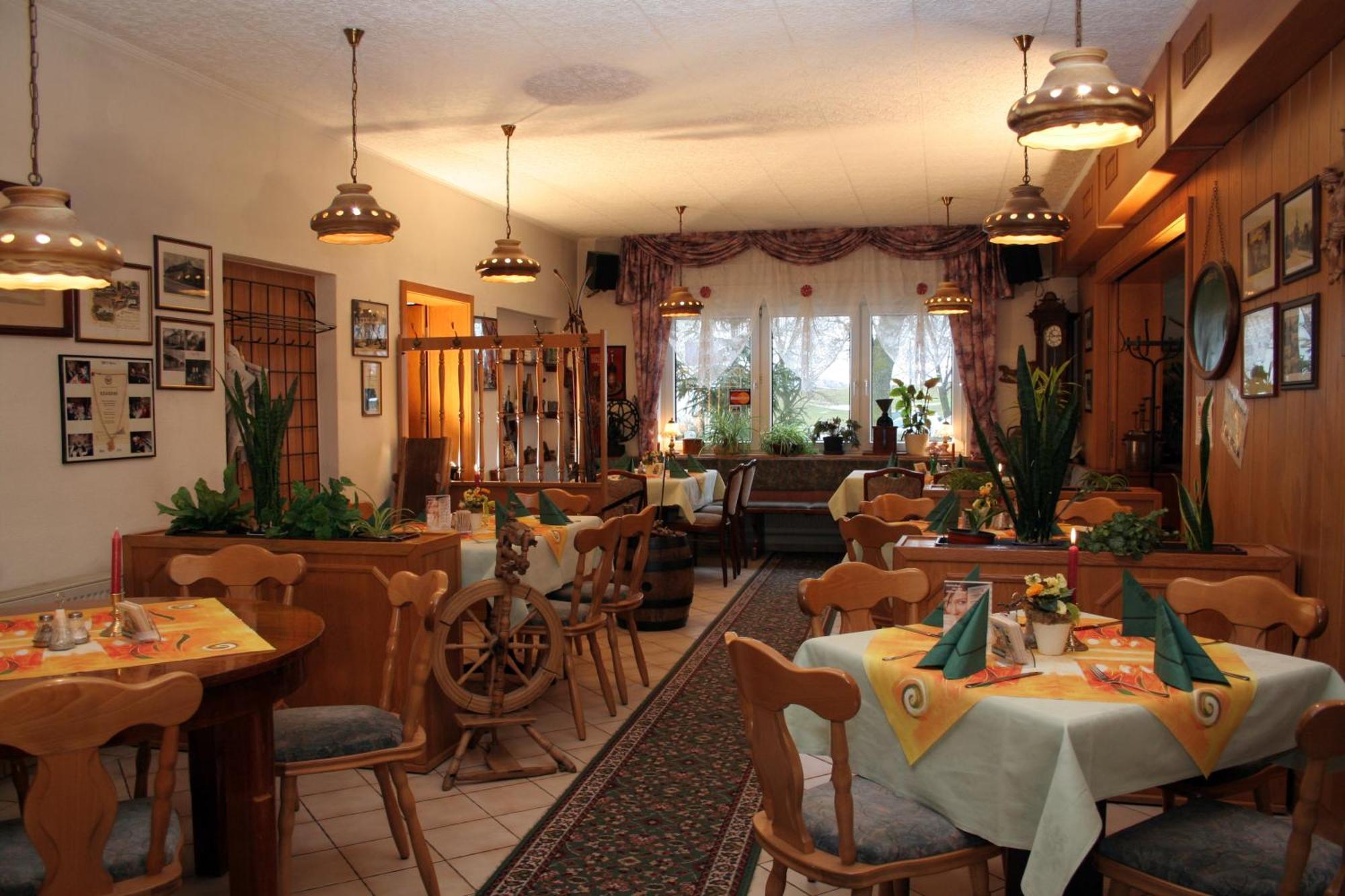 Familienhotel Zur Linde Panschwitz-Kuckau Luaran gambar