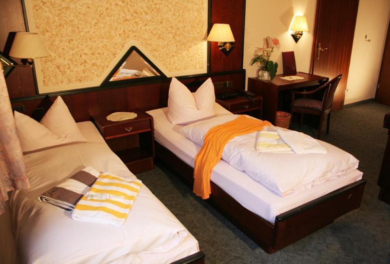 Familienhotel Zur Linde Panschwitz-Kuckau Bilik gambar