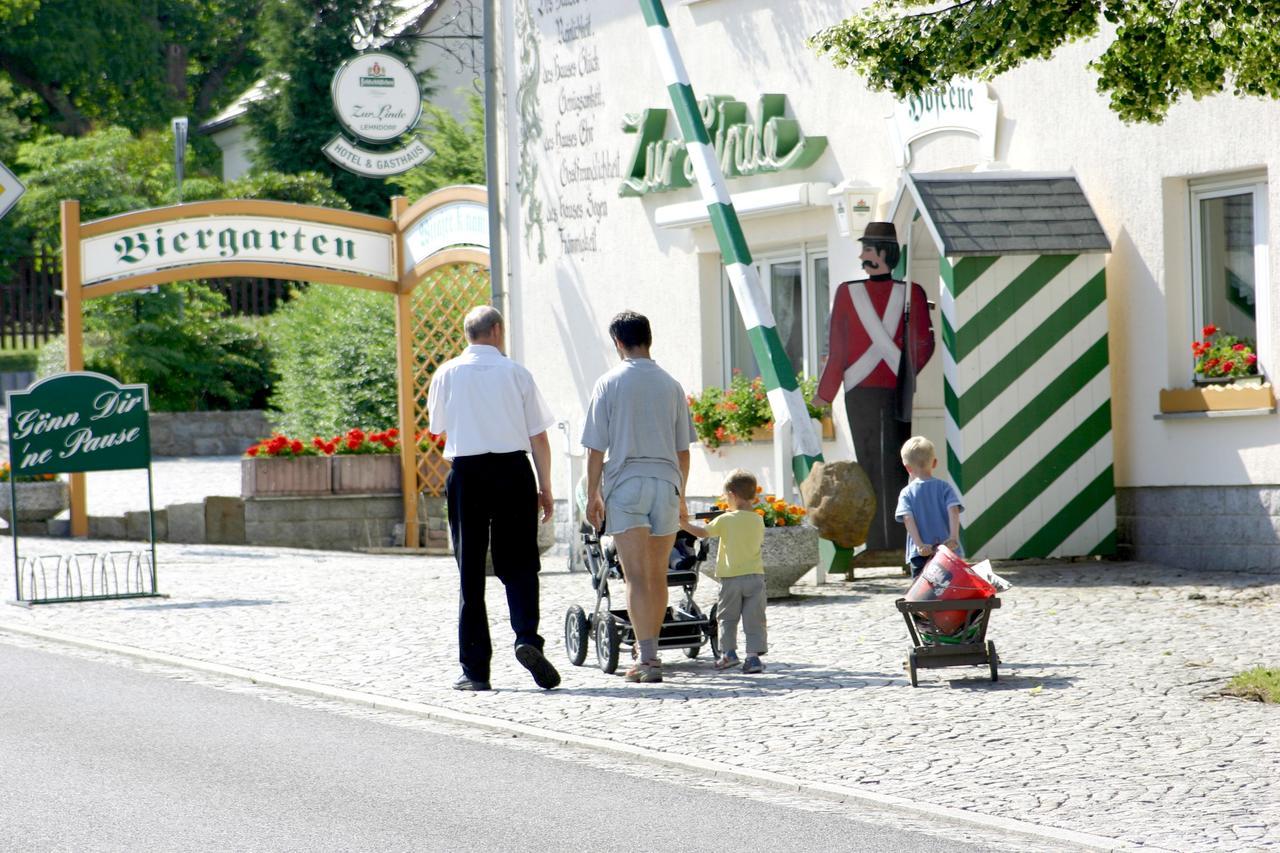 Familienhotel Zur Linde Panschwitz-Kuckau Luaran gambar